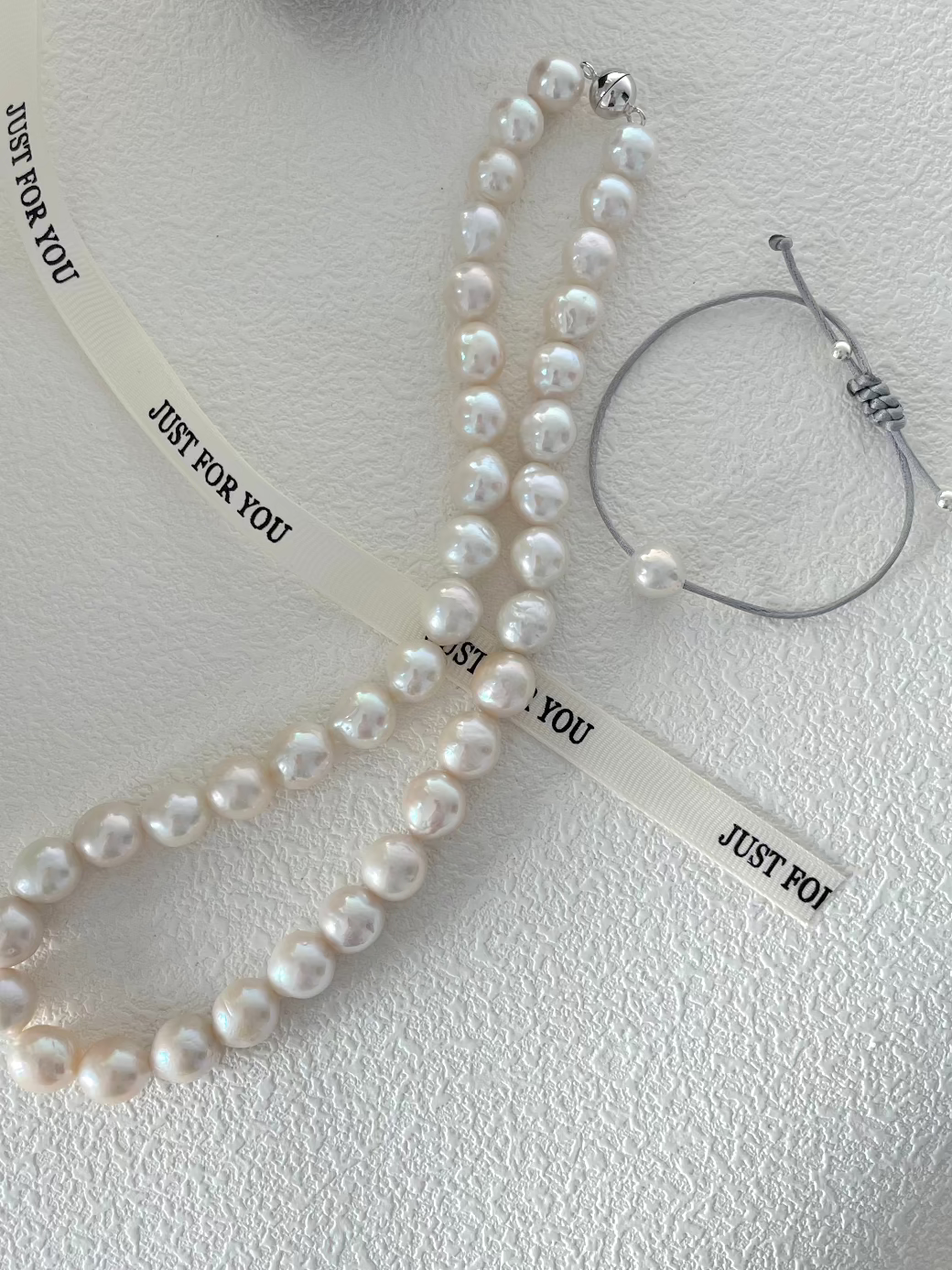 Silver Ball Pearl Necklace