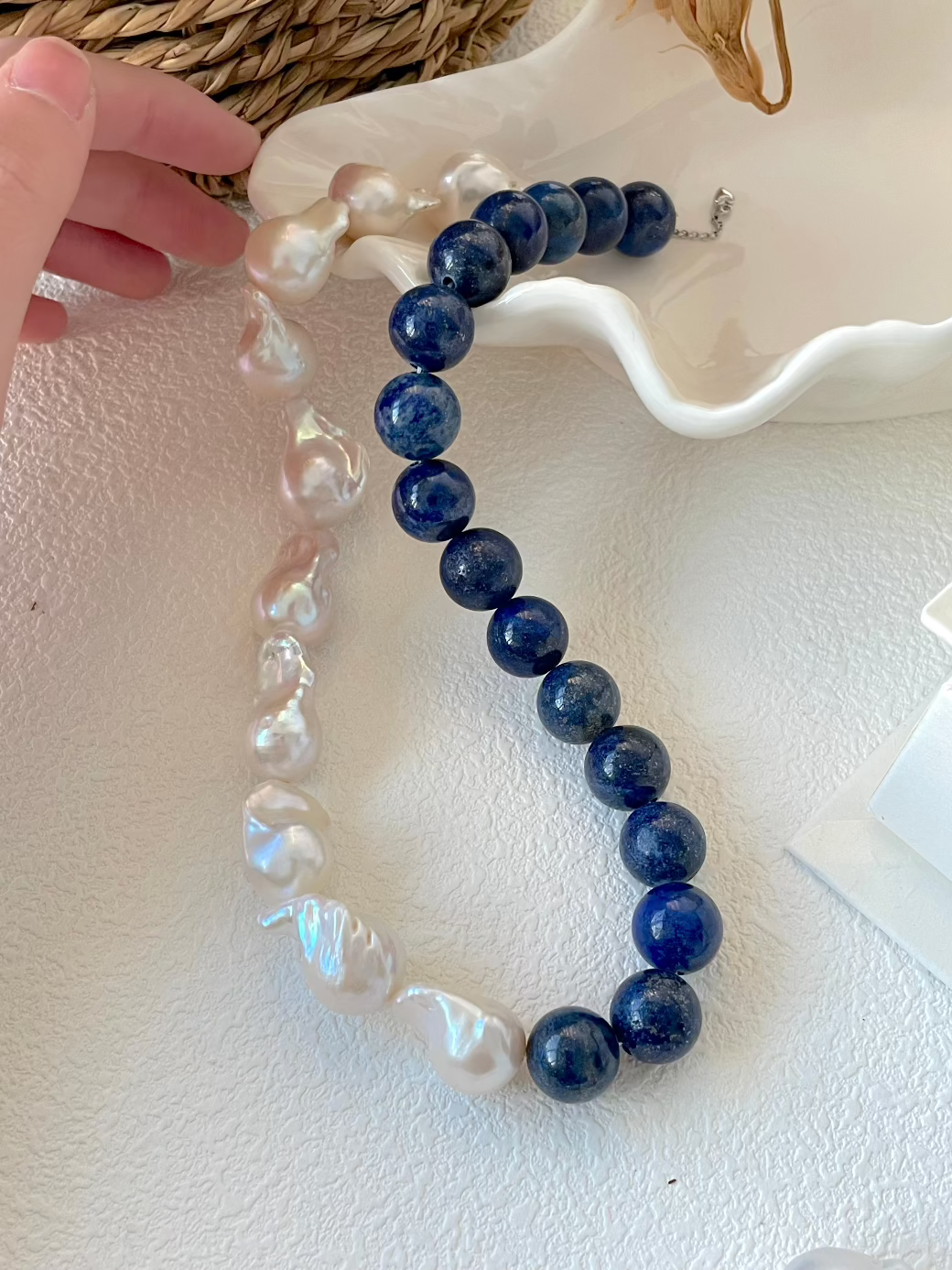 Collier baroque en lapis-lazuli