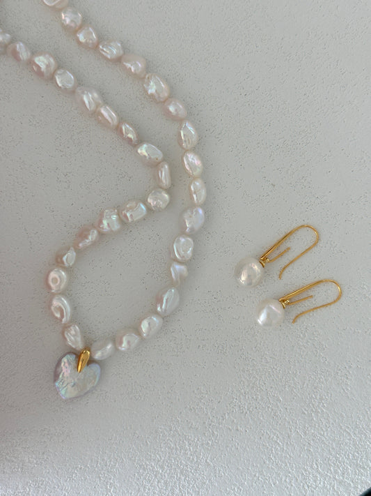 Pearl Sweetheart Necklace