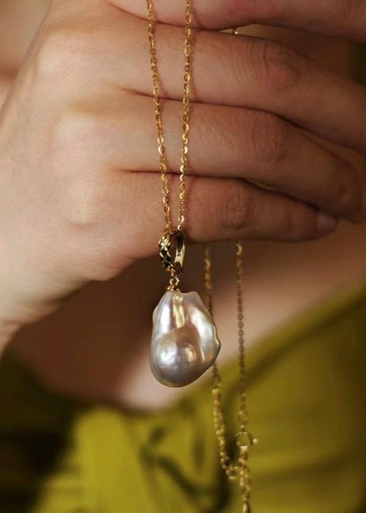 Baroque Pearl Pendant Necklace